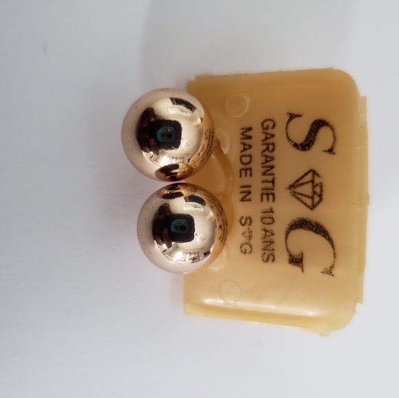 Gold filled GL earrings and necklace set - Picture 13 of 13